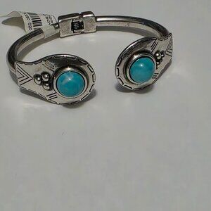 Silver bracelet with turquoise stones